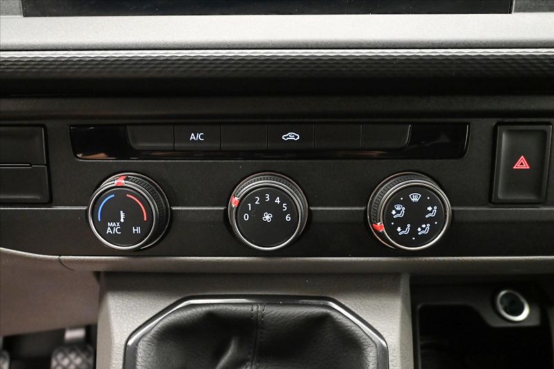 Volkswagen Transporter 2,0 TDI 110 kW Navigace Záruka - fotka 21 z 29