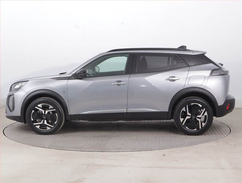 Peugeot 2008 (2025) Allure 1.2 PureTech - fotka 3 z 18