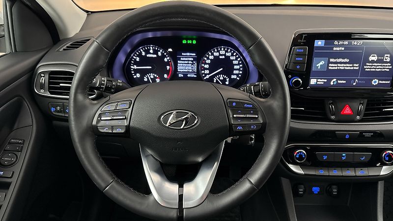 Hyundai i30 1.0 T-GDI Comfort - fotka 9 z 23