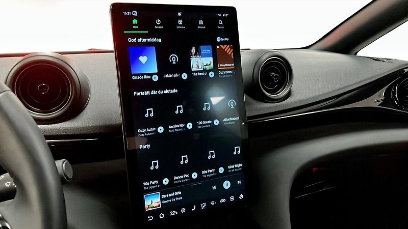 BYD Dolphin 60.4kWh Comfort 360 Carplay - fotka 21 z 24