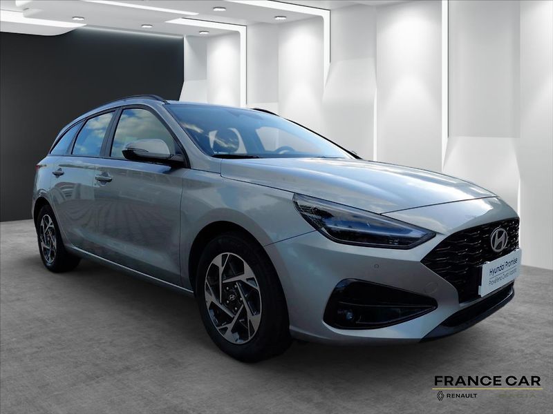 Hyundai i30 1,0   1.0 T-GDi Smart - fotka 3 z 25