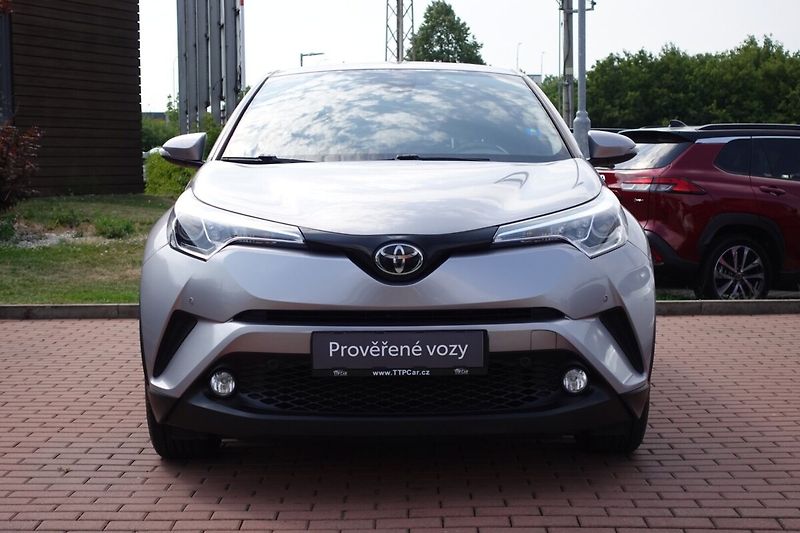 Toyota C-HR 1,2 T 6M/T Active Htd seats - fotka 2 z 32