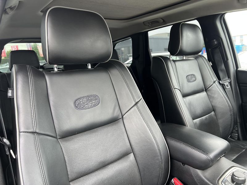 Jeep Grand Cherokee 3.0CRD OVERLAND KŮŽE odp.DPH - fotka 30 z 41