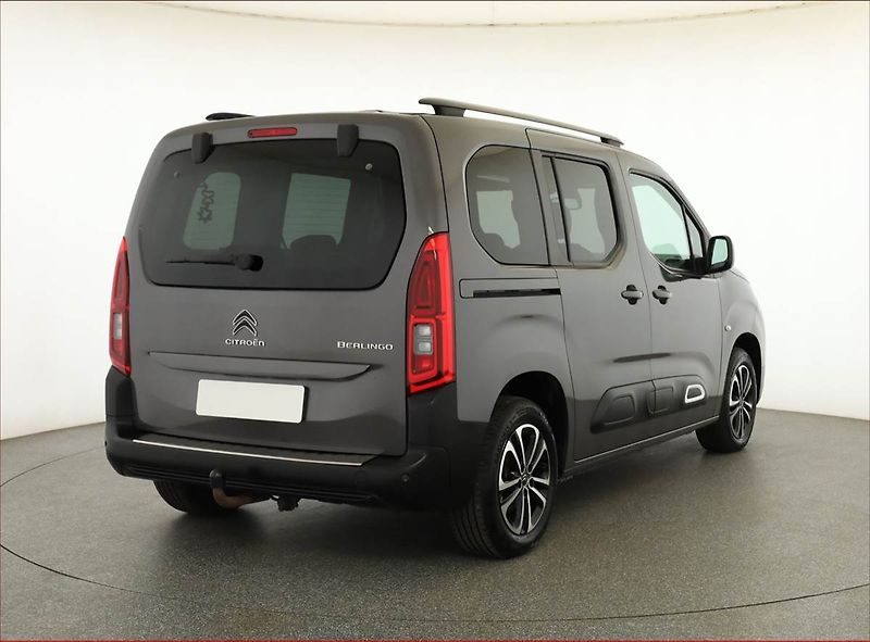 Citroën Berlingo (2019) Feel 1.5 BlueHDi, 5Míst, ČR - fotka 5 z 20