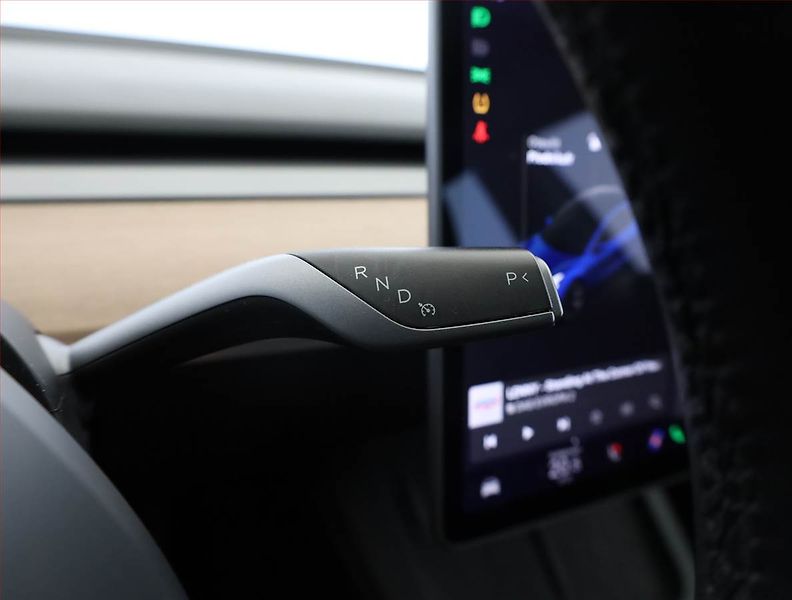 Tesla Model 3 (2021) Long Range 4WD 74kWh - fotka 11 z 23