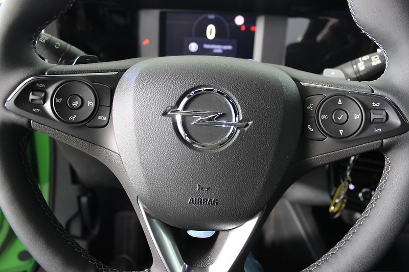 Opel Mokka (2024) 1.2 PureTech,aut,ČR,1.maj. - fotka 8 z 18
