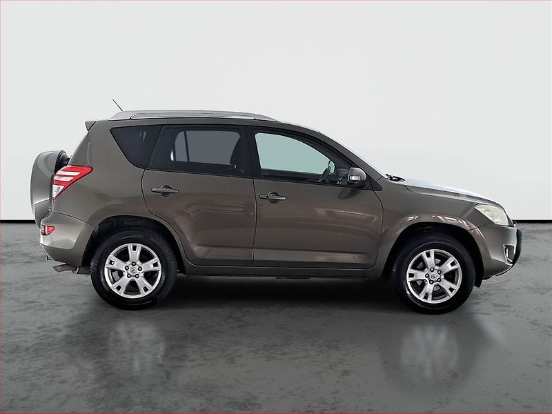 Toyota RAV4 (2009) 2.0 VVT-i, 4X4, Automat - fotka 6 z 17