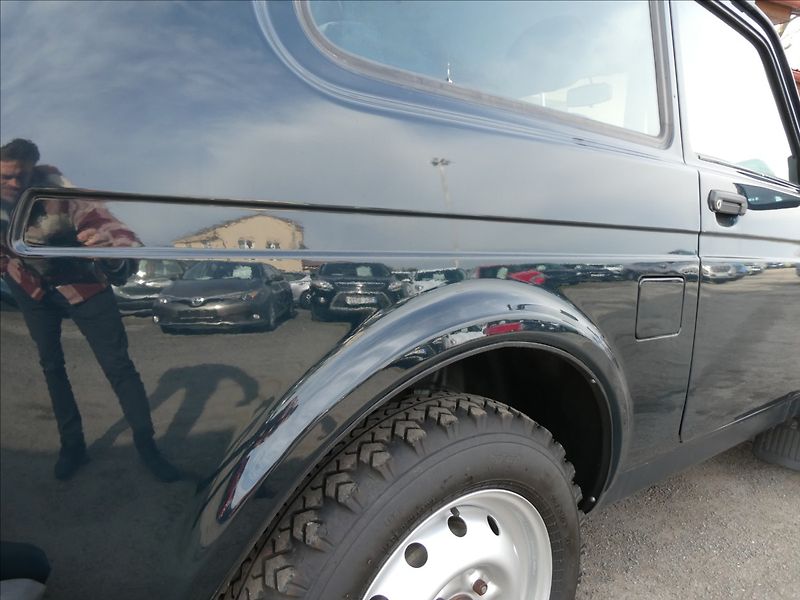 Lada Niva 1,7 i 4x4 61kW LPG, DPH, ČR - fotka 13 z 37