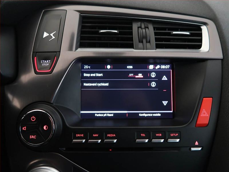 Citroën DS5 (2017) 2.0 BlueHDI, Automat, Kůže - fotka 12 z 17