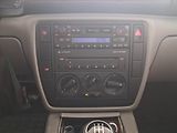 Volkswagen Passat (2004) Comfortline 1.9 TDI, po STK - náhled 12