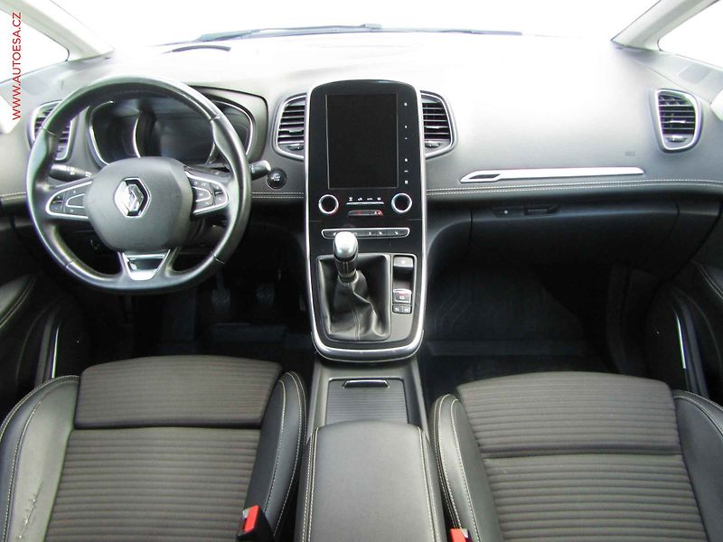 Renault Scénic (2019) 1.8DCi, servis.kniha - fotka 8 z 20