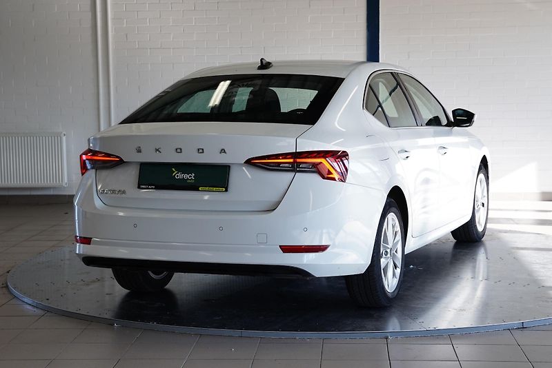Škoda Octavia - fotka 2 z 29