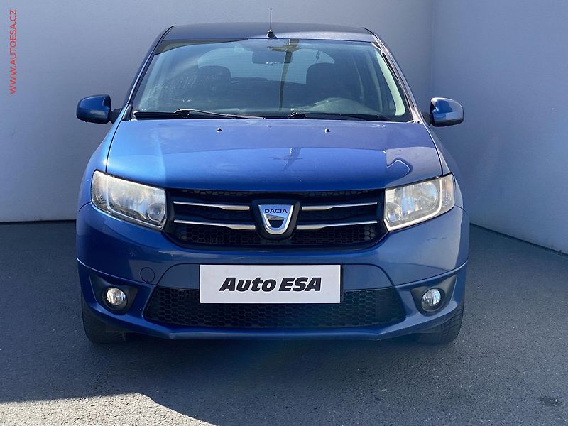 Dacia Sandero (2013) 0.9 TCe, Laureate, AC, tempo - fotka 2 z 16