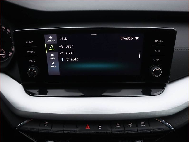 Škoda Octavia (2021) 2.0 TDI, Serv.kniha, Tempomat - fotka 18 z 21