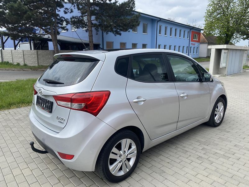 Hyundai ix20 1.6 CRDi, PREMIUM, PANORAMA!! - fotka 5 z 44