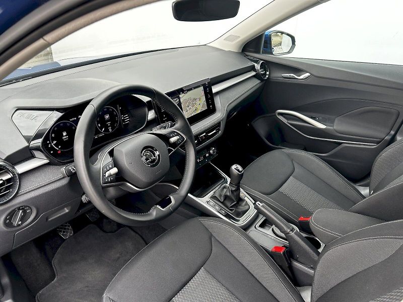 Škoda Fabia (2024) 1.0 TSI 85kW MP6 Top Selection - fotka 24 z 35
