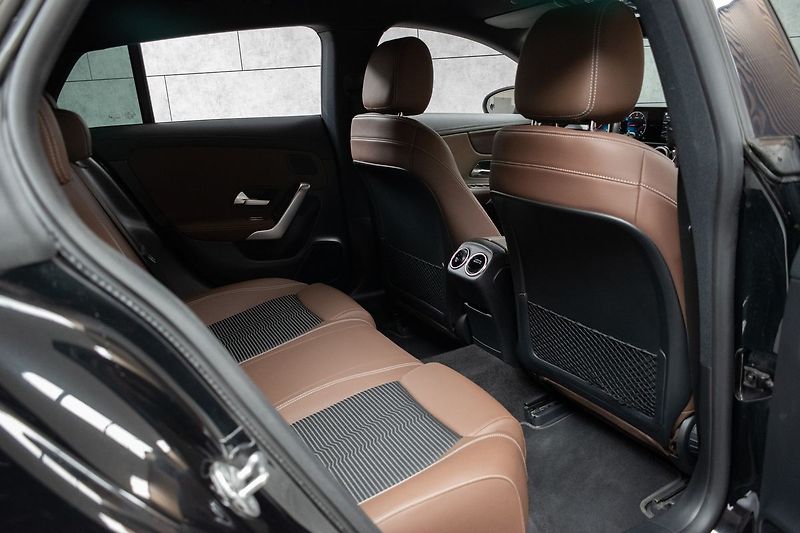 Mercedes-Benz CLA 180d PROGRESSIVE*KAMERA*ACC* - fotka 13 z 39