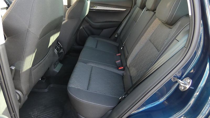 Škoda Karoq 1,5 TSI Style DSG - fotka 19 z 22