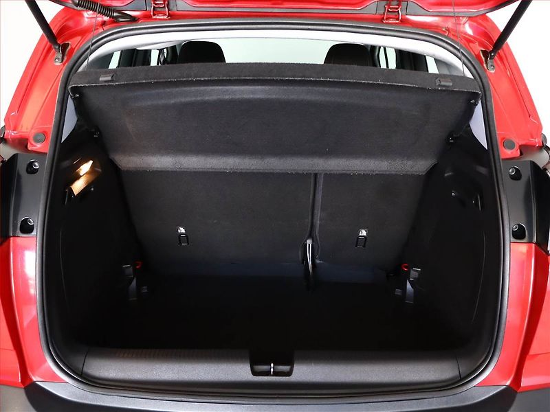 Opel Crossland X (2023) Elegance 1.2 Turbo, ČR,1.maj - fotka 11 z 13