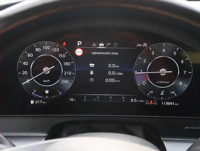 Kia Sportage (2023) 1.6 T-GDI MHEV - fotka 11 z 30