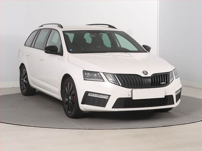 Škoda Octavia (2018) RS 2.0 TDI, Navi, Tempomat - fotografie inzerátu