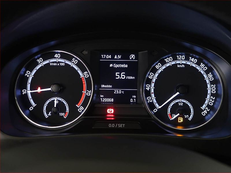 Škoda Rapid (2019) 1.0 TSI, Serv.kniha, Navi - fotka 11 z 15
