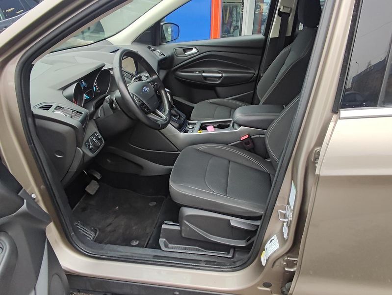 Ford Kuga (2019) - fotka 19 z 26