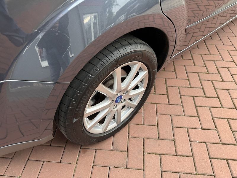 Ford S-MAX (2009) 2.0TDCi Navi 7Míst Tažné Z. - fotka 43 z 45