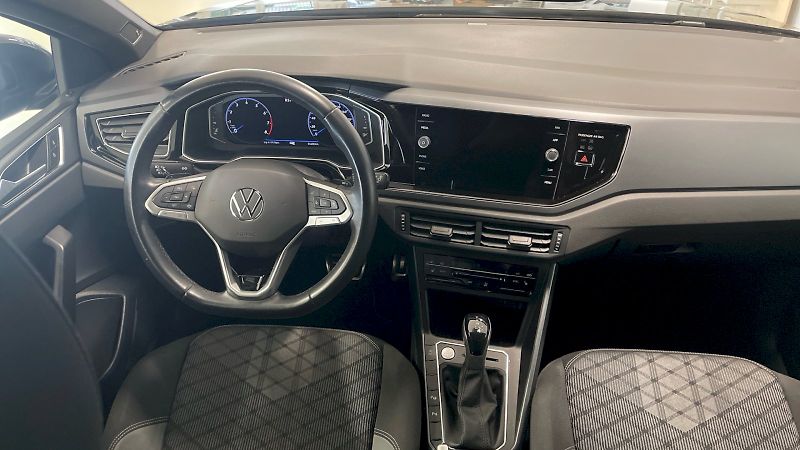 Volkswagen Taigo (2022) R-Line 1.5 TSI 110kW DSG - fotka 5 z 27