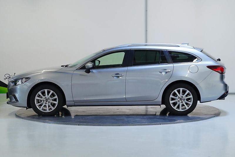 Mazda 6 - fotka 3 z 28