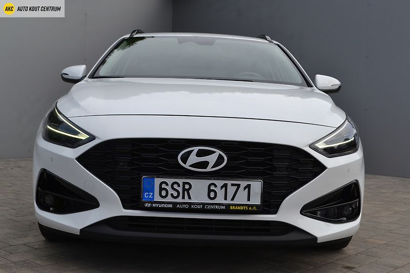 Hyundai i30 WG 1,5I MT SMART FAMILY NAVI - fotka 45 z 45