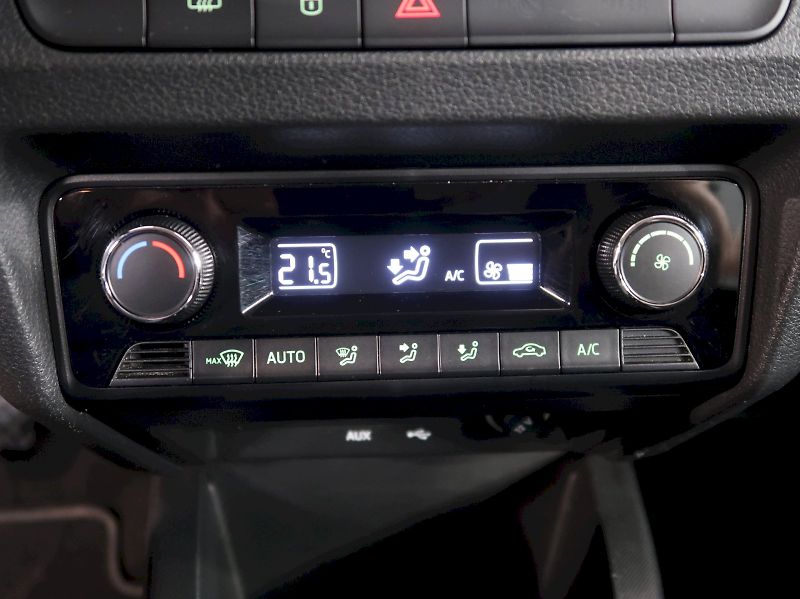 Škoda Fabia (2016) AMBITION COMFORT 1.2TSI 66kW T - fotka 21 z 30
