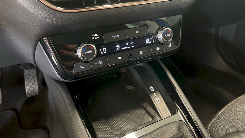 Škoda Kamiq (2025) Top Selection 1.0TSI 85kW - fotka 23 z 30
