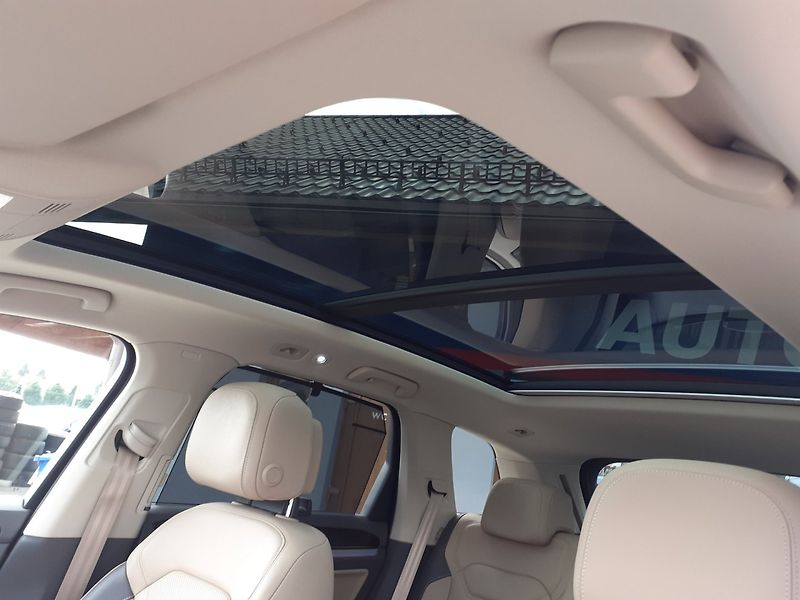 Volkswagen Touareg (2023) 3.0 V 6 TDi R-Line - fotka 32 z 50