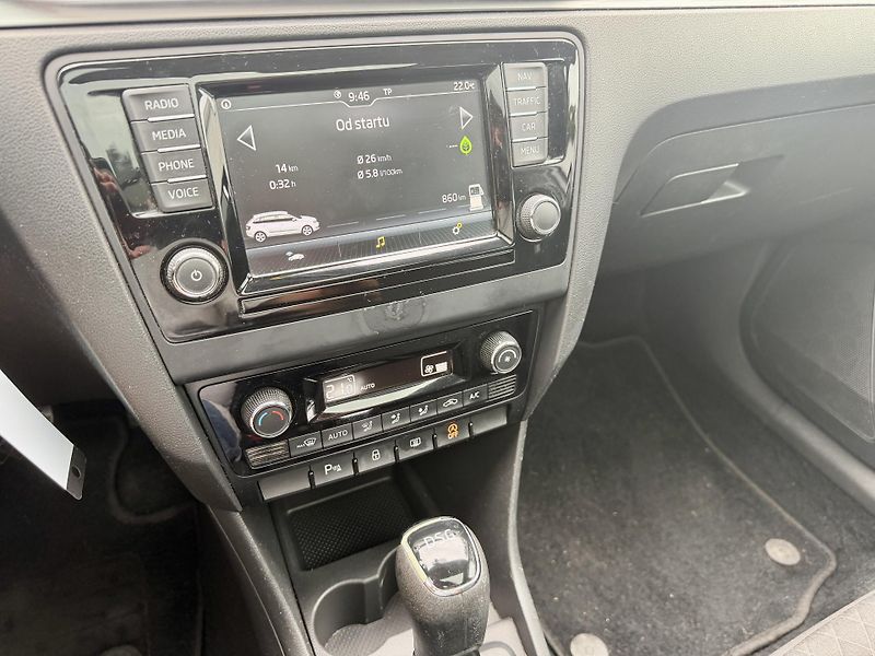 Škoda Rapid (2017) Spaceback 1.4Tdi AUT - fotka 17 z 19