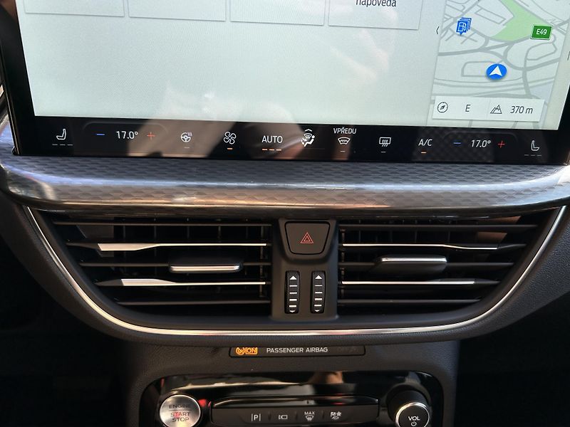 Ford Kuga Top Edition 2.5 PHEV 178kW - fotka 34 z 38