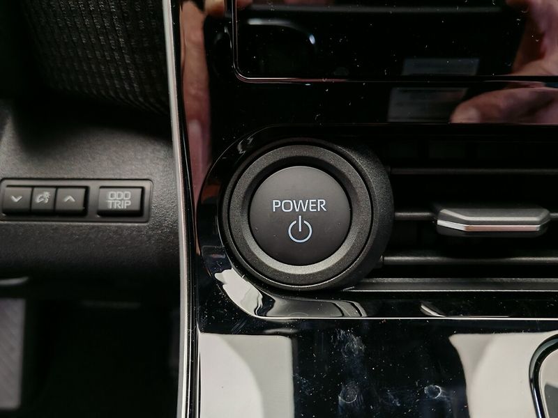 Toyota bZ4X - fotka 32 z 45