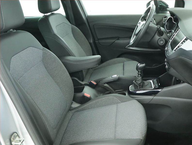 Opel Crossland X (2023) 1.2 Turbo, Serv.kniha, Kůže - fotka 9 z 19