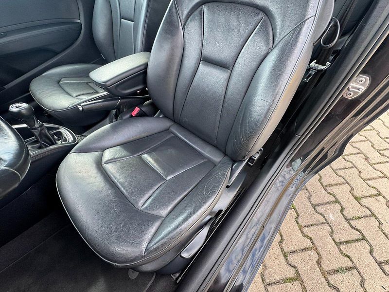 Audi A1 (2011) 1,2 TFSI 63 KW NOVÁ SPOJKA STK - fotka 25 z 50