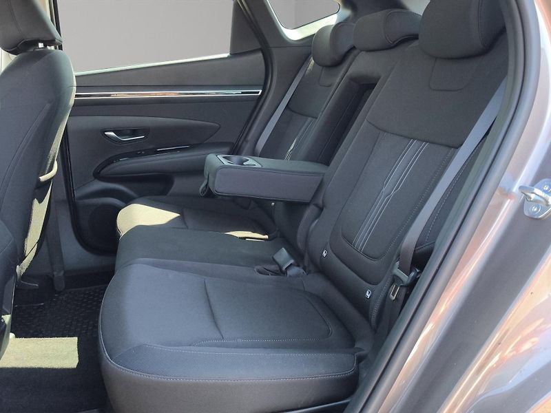 Hyundai Tucson (2023) SMART 1.6 T-GDI MHEV 110kW, Au - fotka 26 z 27