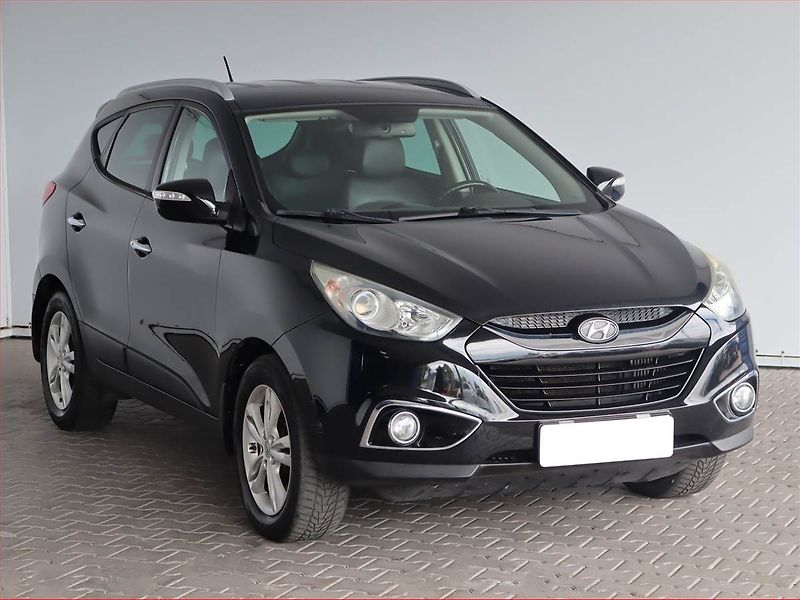 Hyundai ix35 (2013) 2.0 CRDi, 4X4, Tempomat - fotka 1 z 22