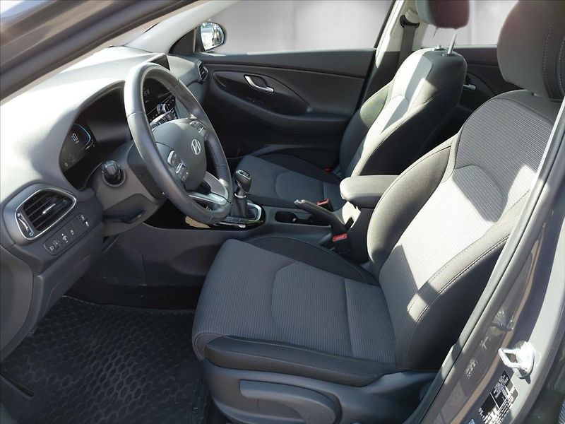 Hyundai i30 1,0   1.0 T-GDi Smart - fotka 11 z 22