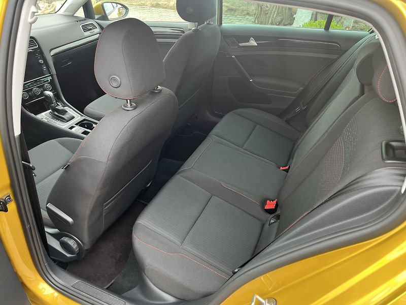 Volkswagen Golf 1.4 TSI, DSG - fotka 9 z 26