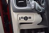 Volvo V40 (2016) 2.0i T2 90kw INSCRIPTION MANUÁ - náhled 33