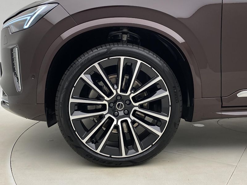 Volvo XC90 (2026) B5 AWD AUT BRIGHT ULTRA 7míst - fotka 18 z 74