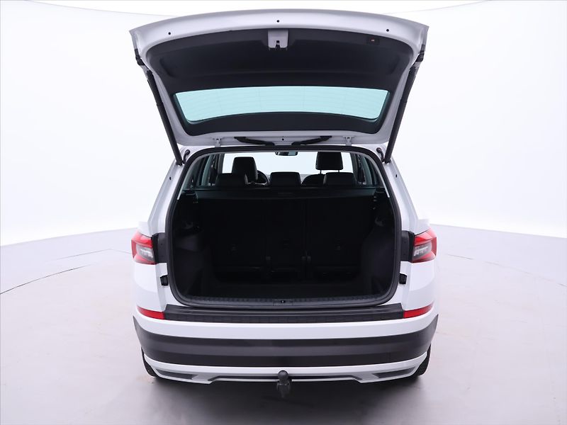 Škoda Kodiaq 2,0 TDI 147kW DSG Scout 4x4 CZ - fotka 9 z 42