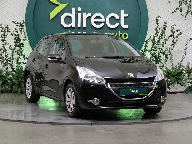 Peugeot 208 - fotka 8 z 23