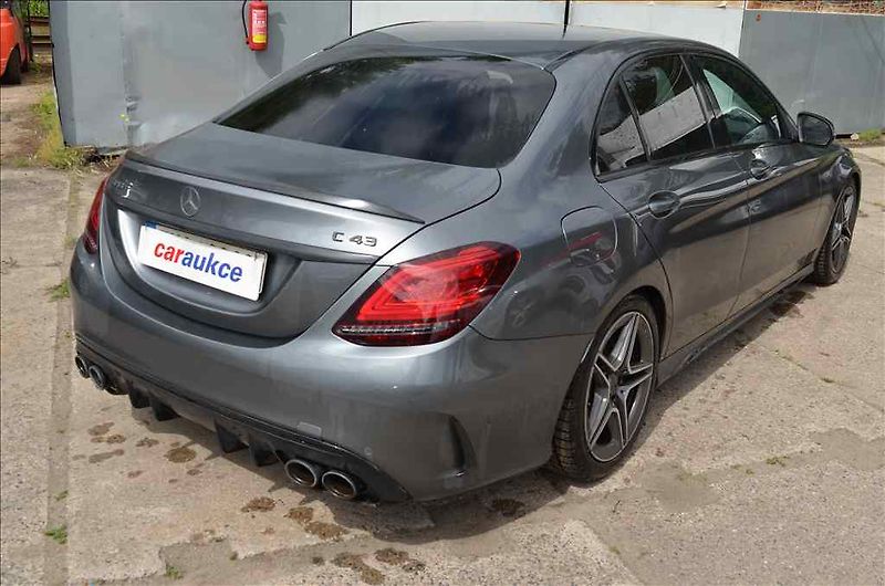 Mercedes-Benz Ostatní (2018) AMG C 43 3,0 - fotka 4 z 18