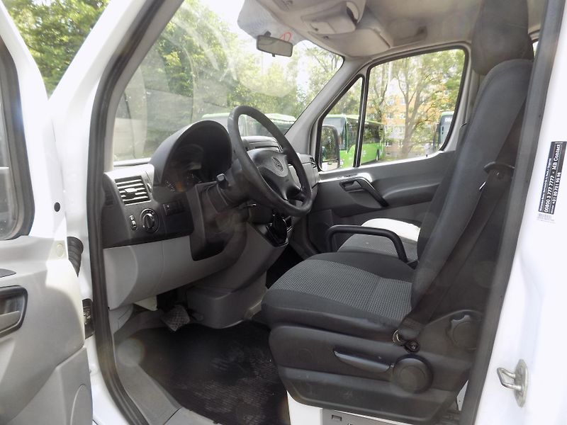 Mercedes-Benz Sprinter (2012) 2,2 95KW 7 MÍST SKLÁPĚČ  - fotka 13 z 46