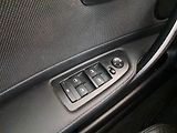 BMW Řada 1 (2011) 118d, po STK, zamluveno - náhled 18